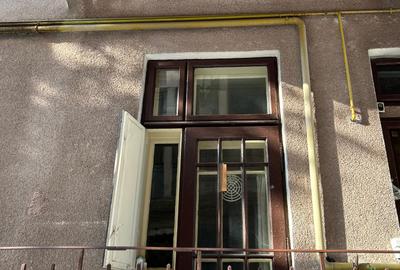 Apartament cu 4 camere semidecomandat în Calea Călărașilor - 3