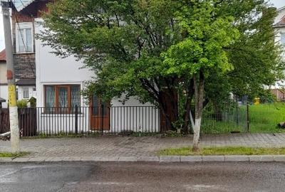 Casă individuală cu 5 camere cu Canalizare în Exterior Vest - 1