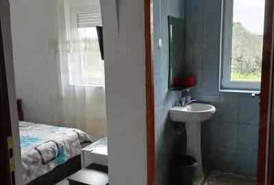 Casă cu 6 camere în Eforie - 2