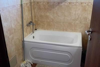 Apartament cu 3 camere decomandat în Alba Iulia