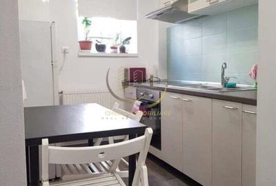 Garsonieră semidecomandată în Central