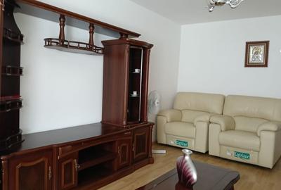 Apartament cu 2 camere decomandat în Nicolina - 3