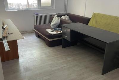 Apartament cu 2 camere decomandat în Gorjului - 14