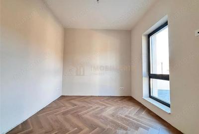Casă cu 4 camere cu Teren 500 Mp în Ferneziu - 1