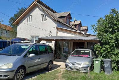Casă cu 7 camere cu Teren 1420 Mp în Dumbrava - 2