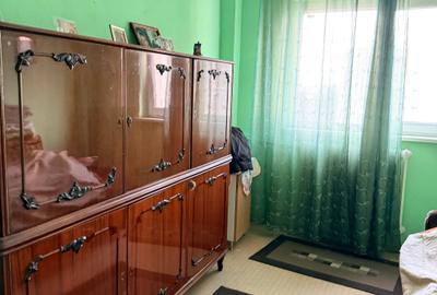 Apartament cu 3 camere decomandat în Muncii - 10