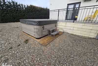 Spațiu comercial, de 305 mp, în Rontău - 1