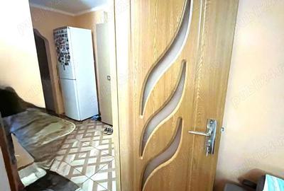 Apartament cu 3 camere decomandat în E3 - 10