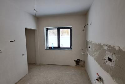 Casă cu 5 camere cu Canalizare în Bucureștii Noi - 19