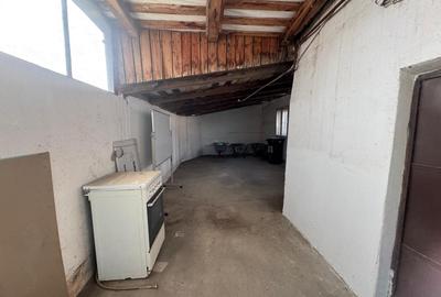 Casă cu 5 camere cu Canalizare în Cetății - 9