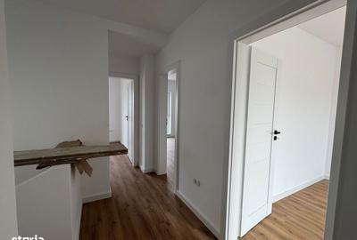 Casă cu 4 camere cu Teren 325 Mp în Central - 10
