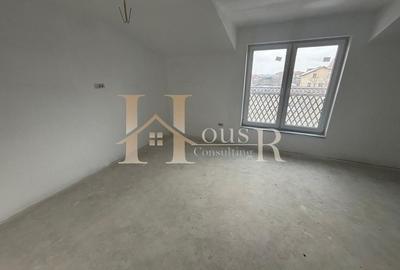 Casa la asfalt. Toate utilitatile. Posibilitate de personalizare - 9