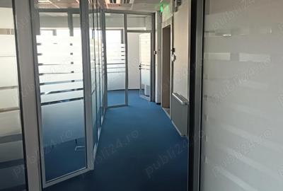 Spațiu comercial, de 239 mp, în Central - 8