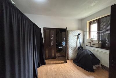 Apartament 4 camere, la curte zona Iosefin - 8