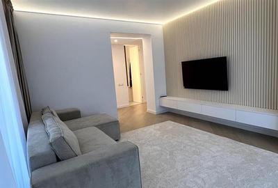 Apartament cu 3 camere decomandat în Pipera