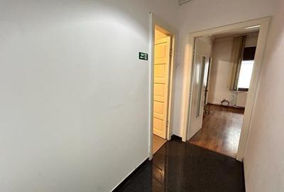 Apartament cu 3 camere semidecomandat în Polonă - 11