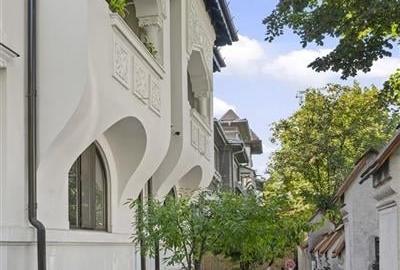 Casă individuală cu 9 camere cu Teren 200 Mp în Central - 3