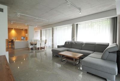 Vila minimalista pe o strada selecta si linistita - 4