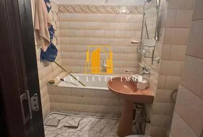 Apartament 3 camere, zona BIG - 10