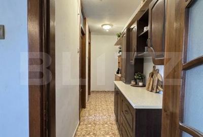 Apartament cu 3 camere semidecomandat în Rovine - 10
