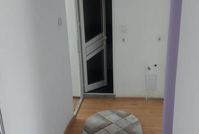 Apartament cu 3 camere decomandat în Exterior Vest - 4