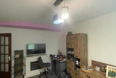 Apartament cu 3 camere decomandat în Hotvon - 3