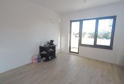 Apartament 2 Camere Metrou Aparatorii Patriei mobilatcu terasă parcare - 2