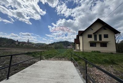 Casă individuală cu 6 camere cu Teren 268 Mp în Moșna - 1