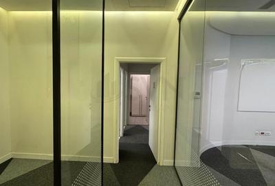 Birou, de 110 mp, în P-ța Romană - 3