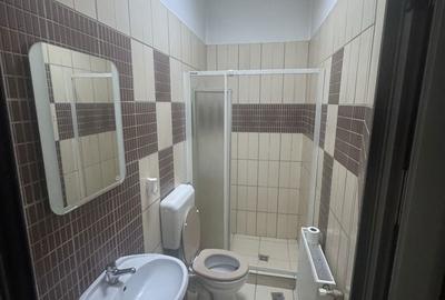 Spațiu comercial, de 72 mp, în Ultracentral - 4