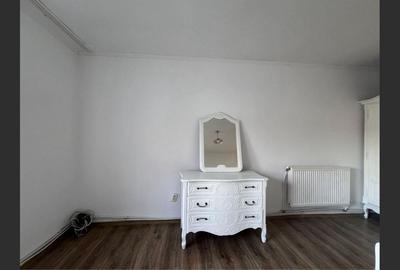 House / Villa for sale - Sararie, Iasi - 0 comision - 10