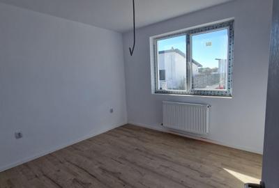 Casă individuală cu 4 camere cu Teren 400 Mp în Crevedia - 6