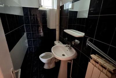 Apartament cu 3 camere decomandat în Central - 1