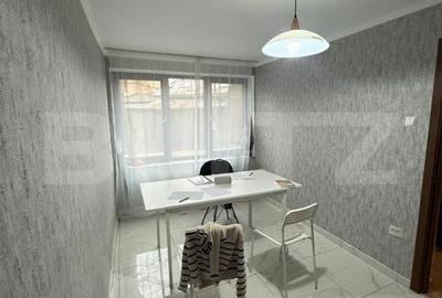 Apartament cu 3 camere în Central - 1