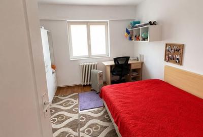 Apartament cu 4 camere în Cetate - 3