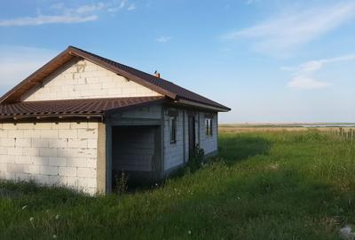 Casă cu 2 camere cu Teren 1000 Mp în Istria - 4