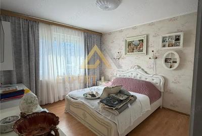 Casă cu 4 camere cu Teren 550 Mp în Valea Borcutului - 2