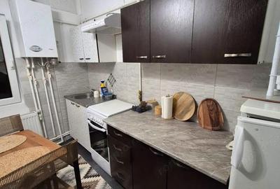 Garsoniera ultracentrala, decomandata, centrala proprie Pia?a Sfin?ii Voievozi - 5