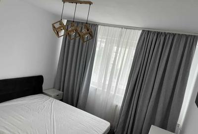 Apartament cu 2 camere semidecomandat, mobilat în Unirii