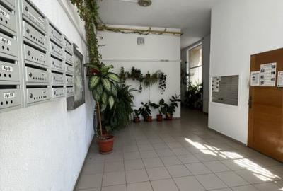 Apartament cu 4 camere decomandat în P-ța Unirii - 17