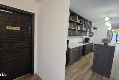 Spațiu comercial, de 625 mp, în Central - 4