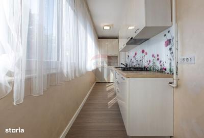 Apartament cu 3 camere decomandat în Central - 2