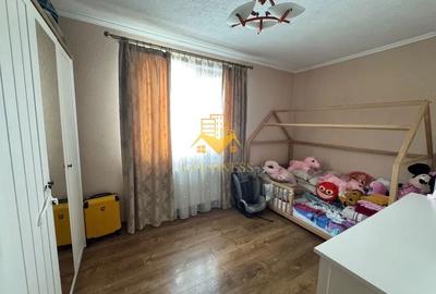 Apartament cu 3 camere semidecomandat, mobilat în Central - 8