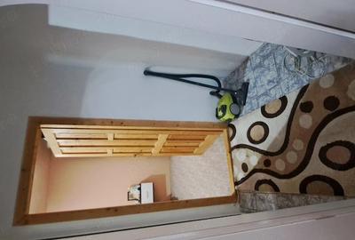 Apartament cu 2 camere nedecomandat în Central