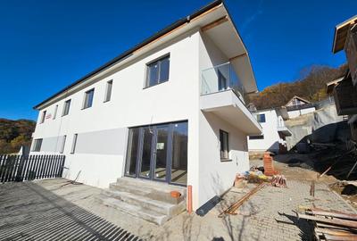 Casă tip duplex finisată, în apropierea Mănăstirii Tăuți - 2