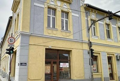 Proprietar vand SAD zona Modern 135m+130 demisol - 2