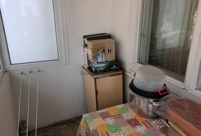 Apartament 3 camere semidecomandat, ultracentral Etaj4/4 Piatra Neamt - 2