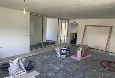 Casă cu 3 camere în Central