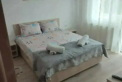 Garsonieră decomandată în Central - 7