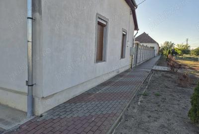 Casa cu teren generos de vanzare, Varia?, jud.Timi? - 2